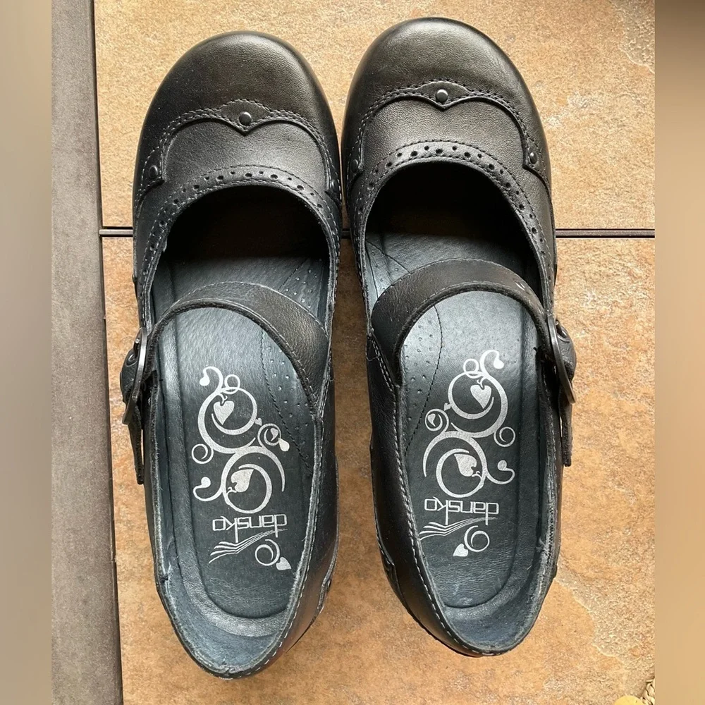Dansko ‘Nevin’ Heel Clog - Picture 1 of 14
